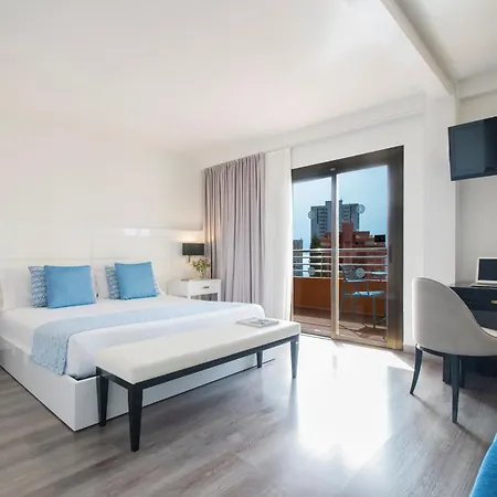 East By Pierre & Hotel 4*