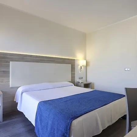 East By Pierre & Benidorm