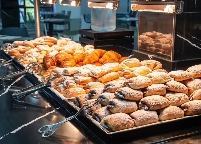 Hotel East By Pierre&vacances