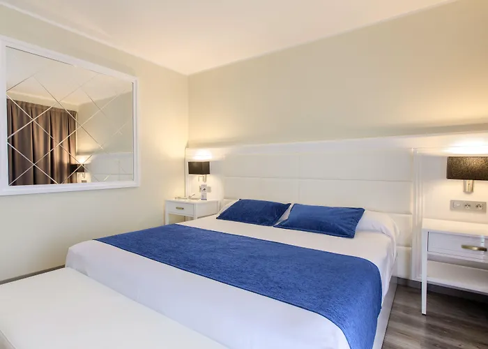 Hotel East By Pierre&vacances 4*