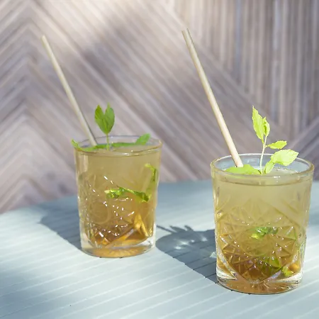 East By Pierre & Szálloda 4*