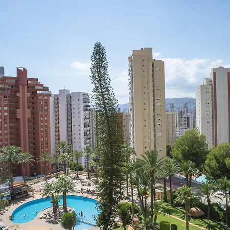 Szálloda East By Pierre &